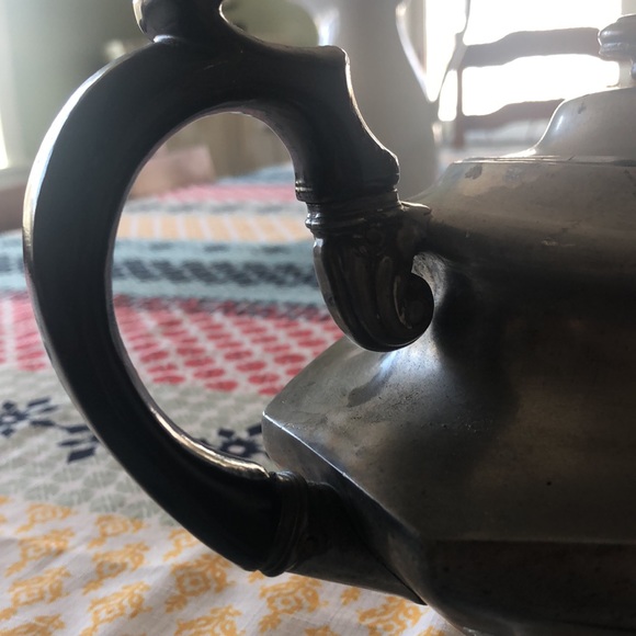 Pewter Tea Pot - Picture 5 of 8
